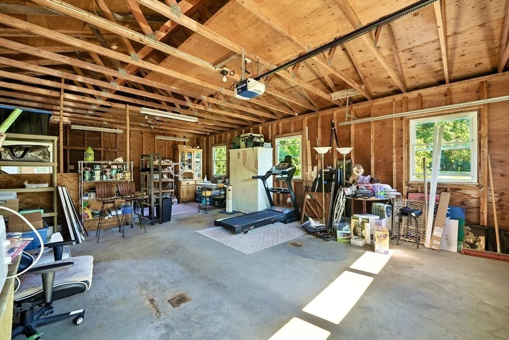 Photo of 1007 Westhampton Rd