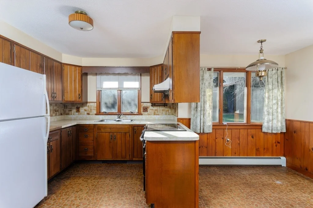 Photo of 85 Marsh Rd
