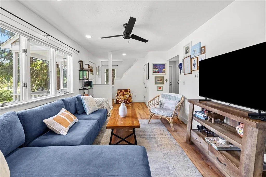 Photo of 35 Maple Street