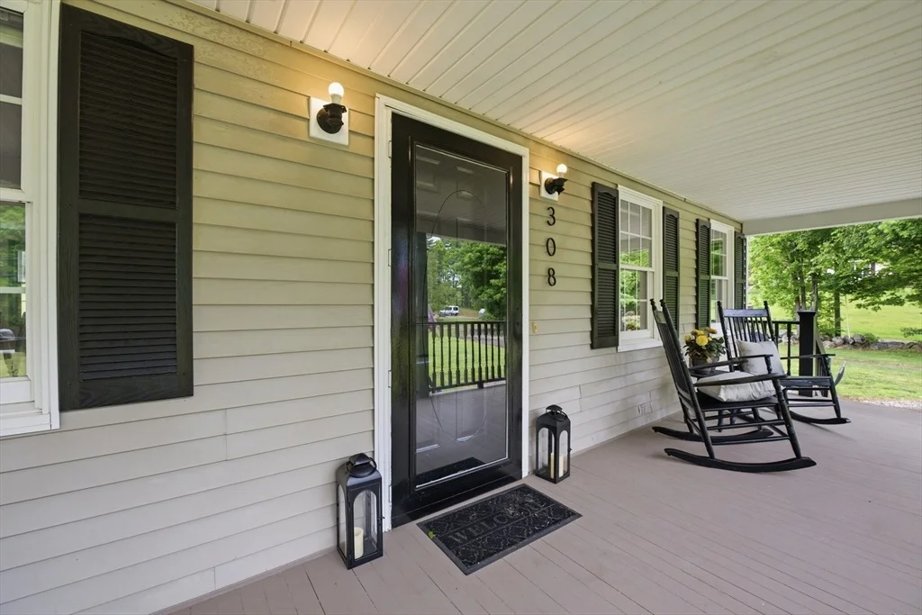 Photo of 308 Brimfield Rd
