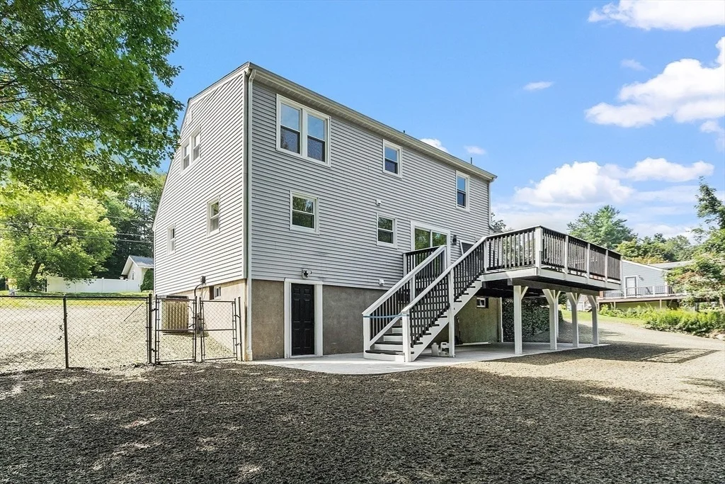 Photo of 129 Fort Meadow Dr