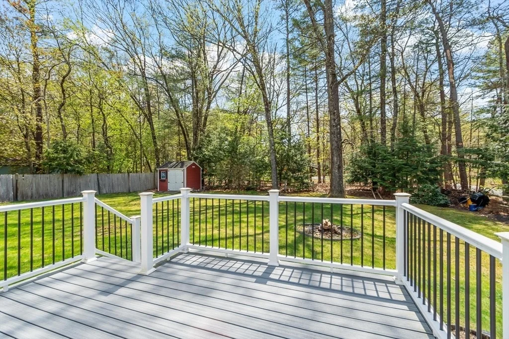 Photo of 123 Plain Rd