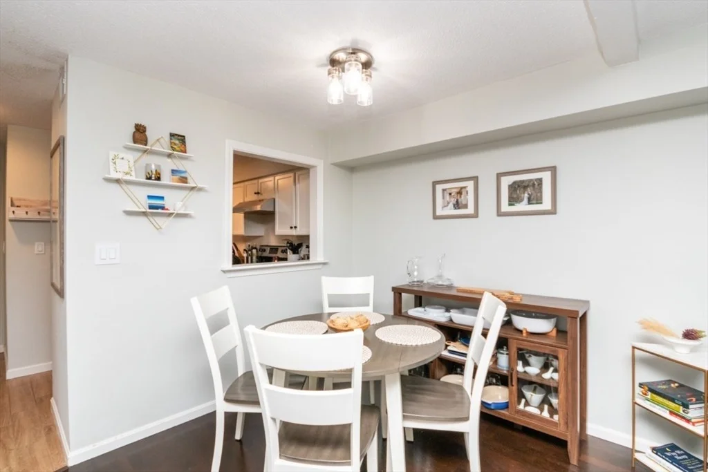 Photo of Unit F at 3 Beals Cove