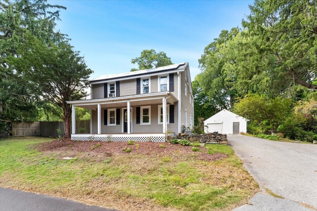 Photo of 82 Boston Rd