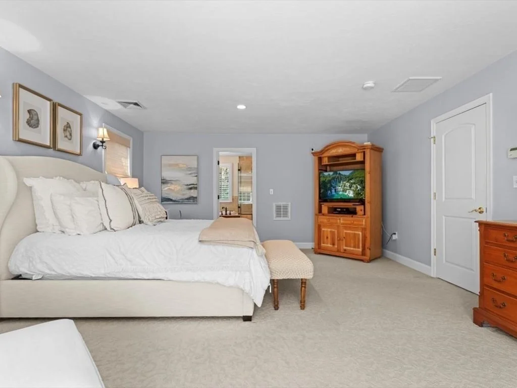 Photo of 35 Oxbow Dr