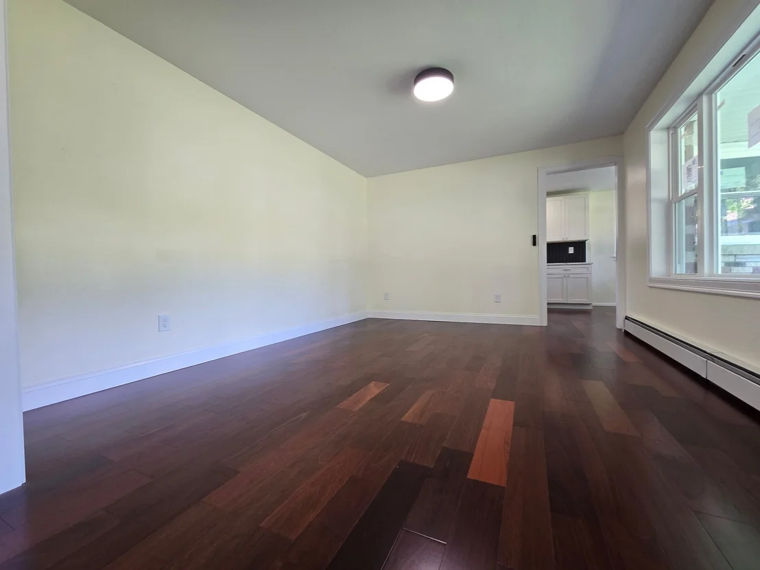 Photo of 84 Greenwich Rd