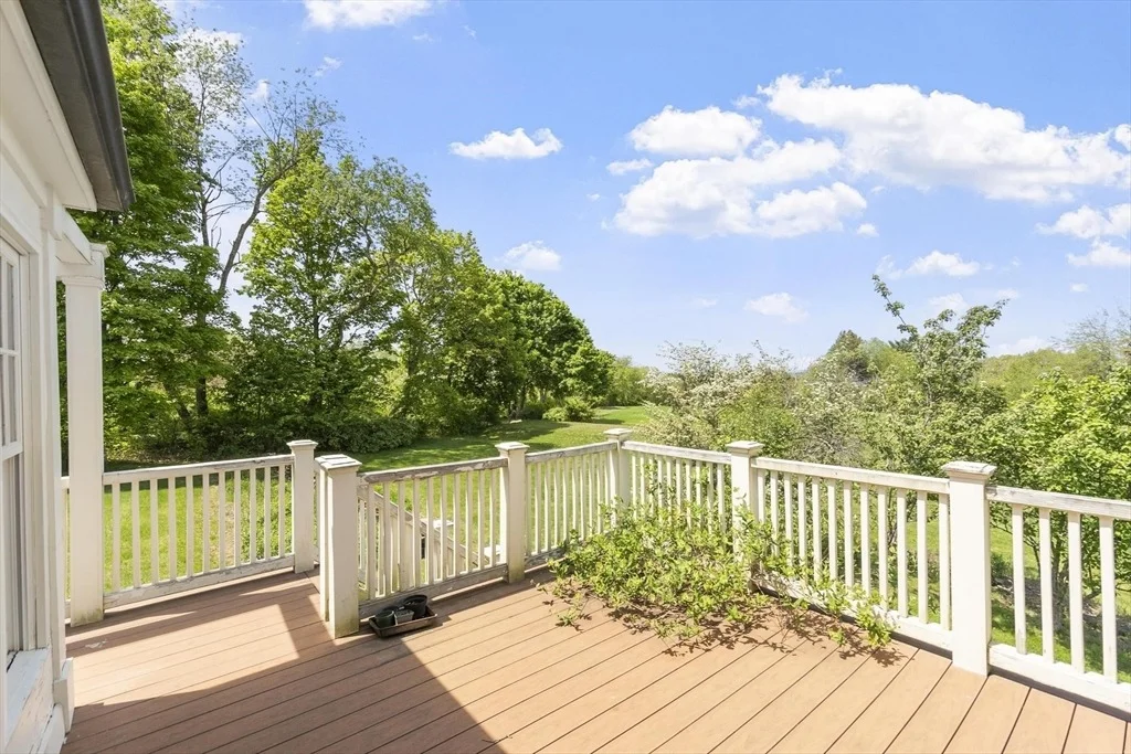 Photo of 222 Still River Road
