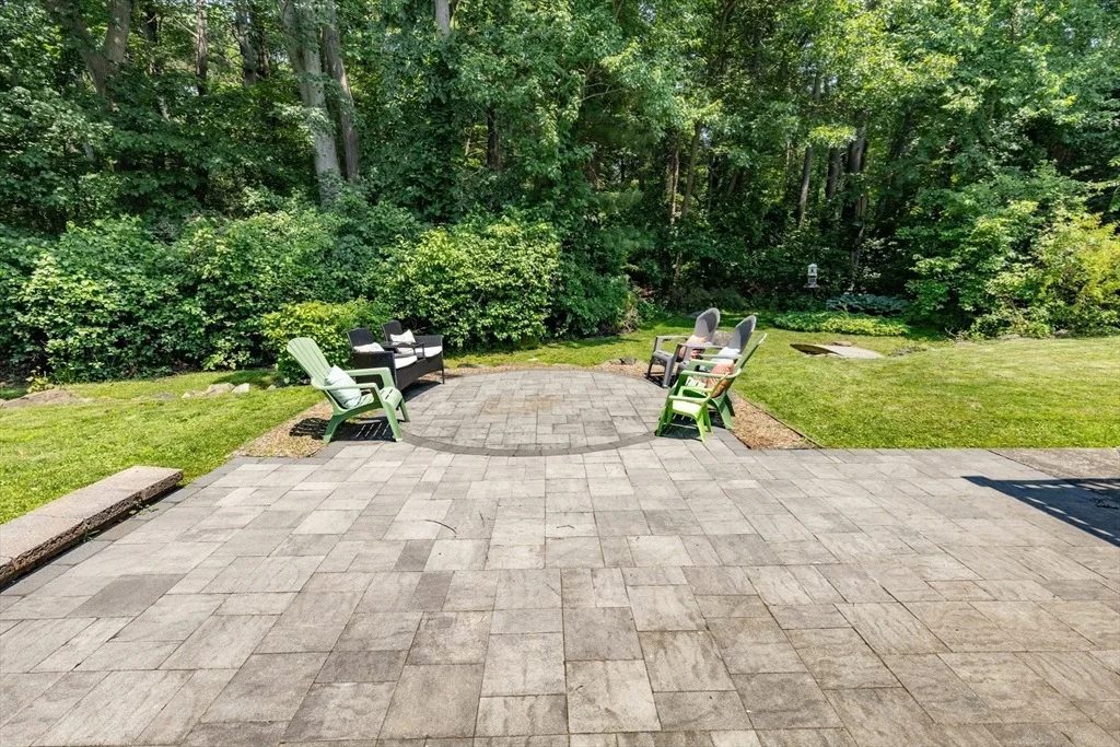 Photo of 27 Hayes Ave