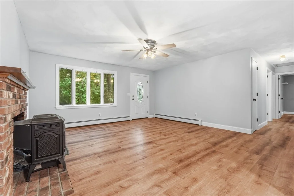 Photo of 226 Plumtree Rd