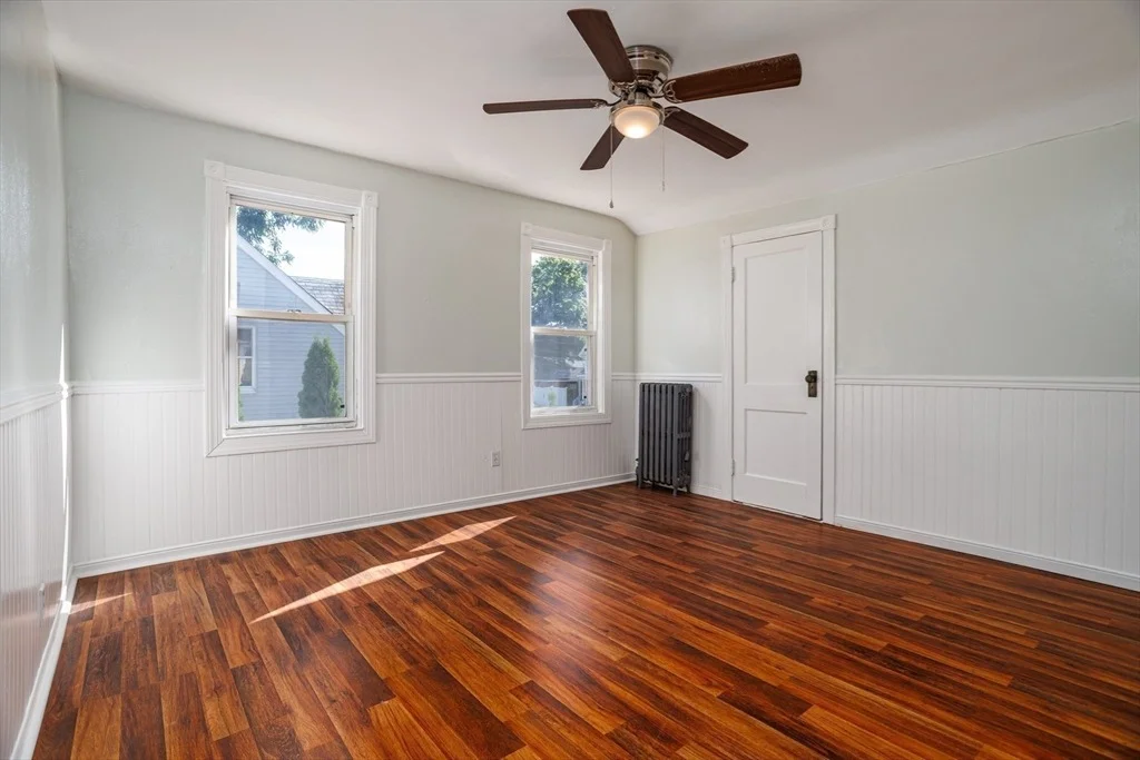 Photo of 178 Walnut St
