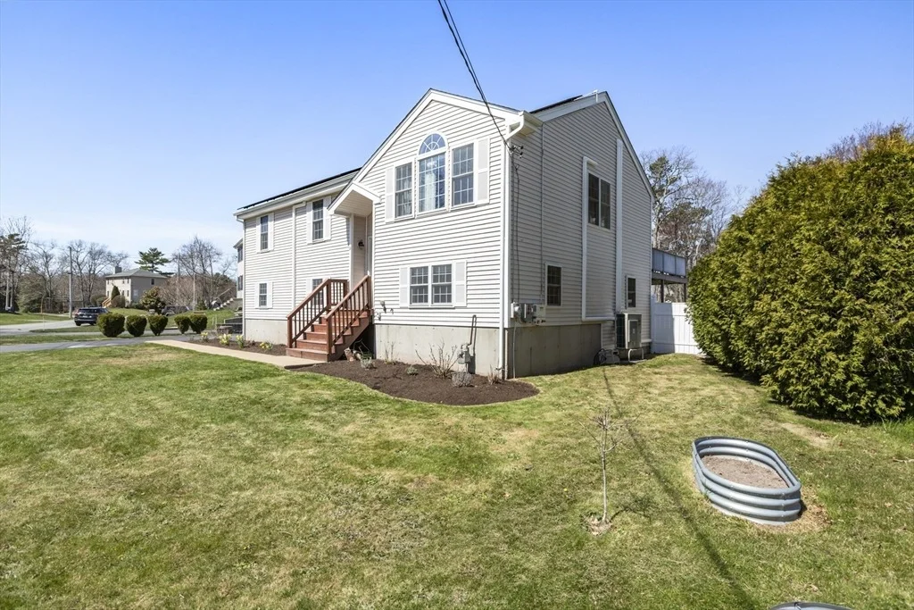 Photo of 18 Forestview Dr