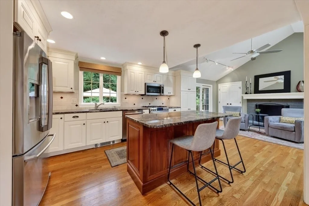 Photo of 18 Pine Grove Road