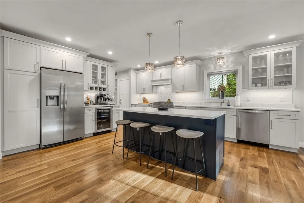 Photo of 540 Pulaski Boulevard