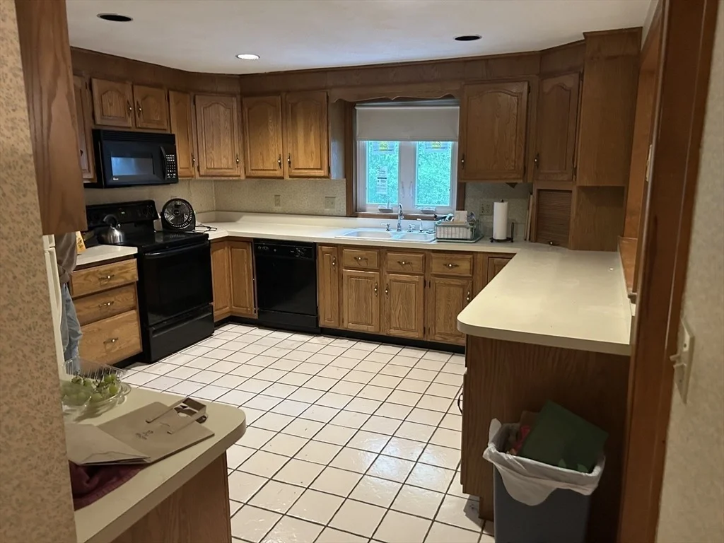 Photo of 9 College Pond Drive