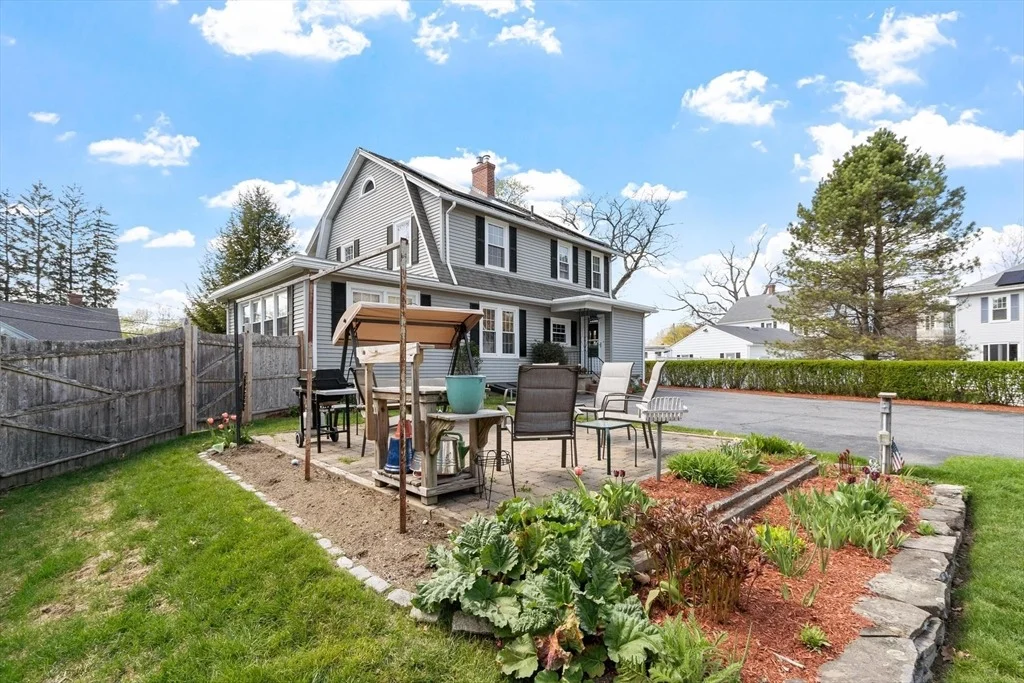 Photo of 248 Elm Street