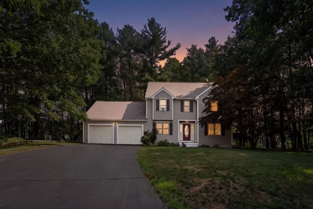 Photo of 61 Easy St