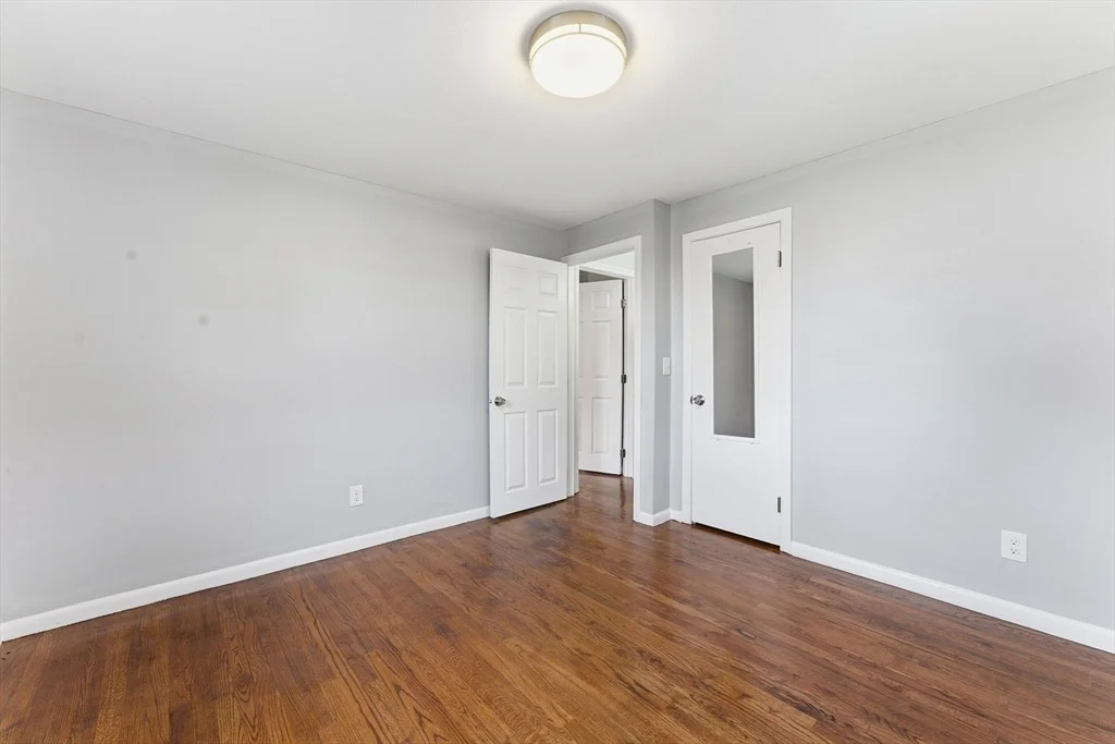 Photo of 123 Beesley Ave