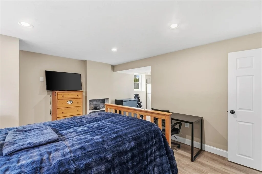 Photo of 15 Fuller Rd