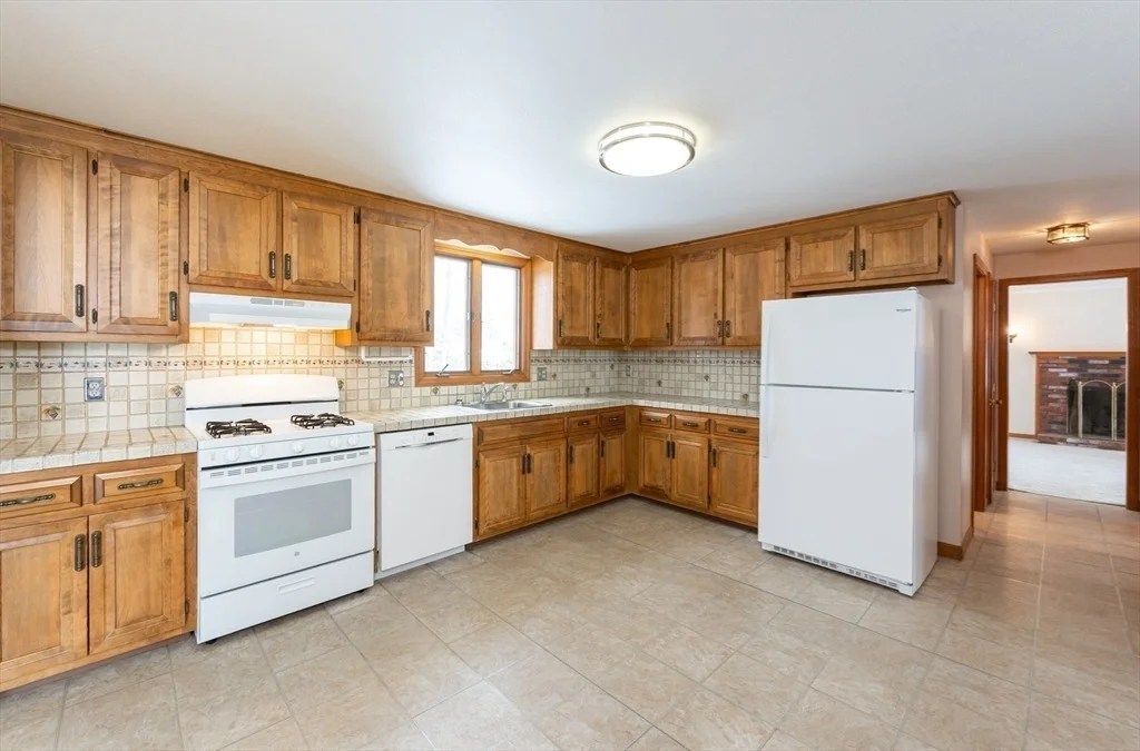 Photo of 28 Bridle Path Rd