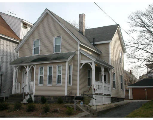 Photo of 185 Abbott St