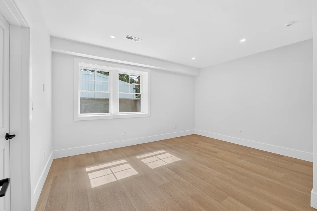 Photo of 98 Falcon Street