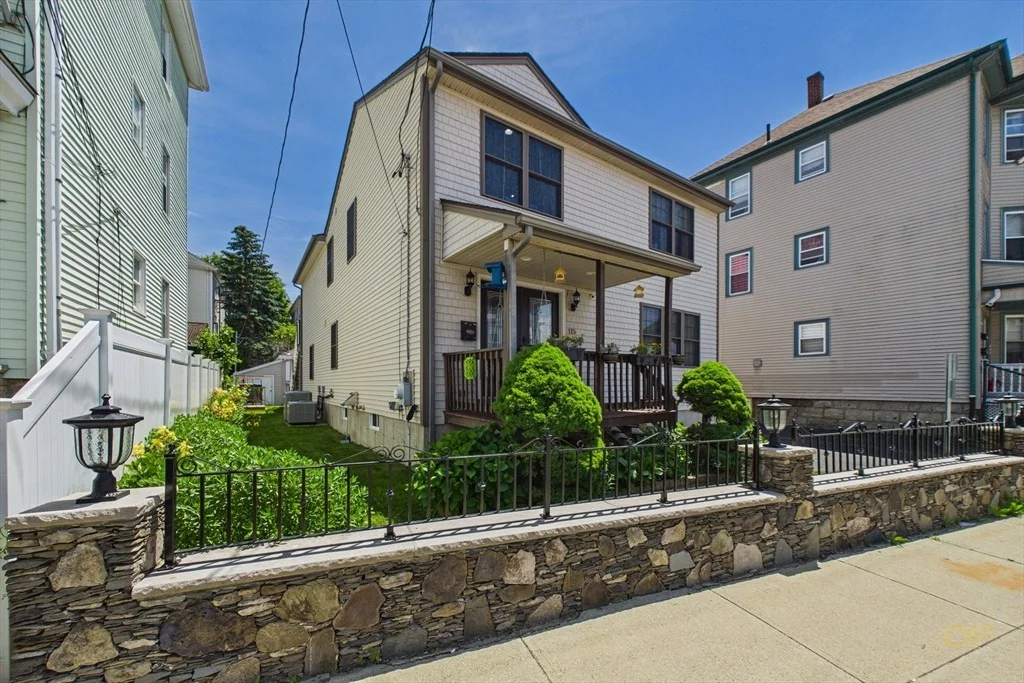 Photo of 115 Almy St