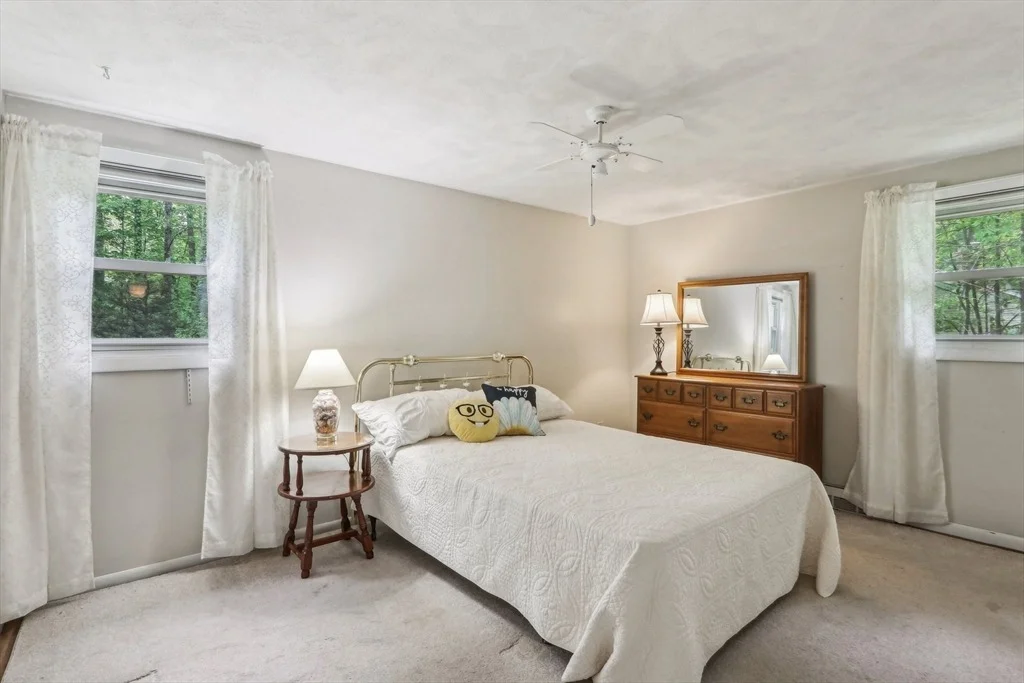 Photo of 51 Barton Dr