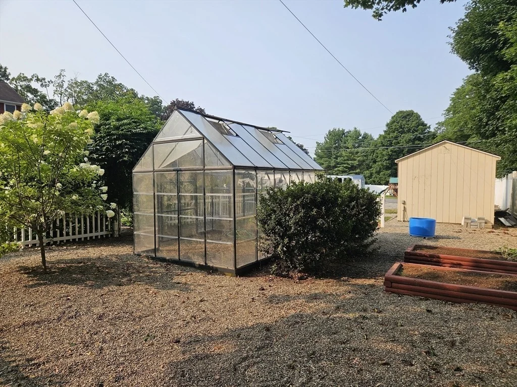 Photo of 37 Maple Street