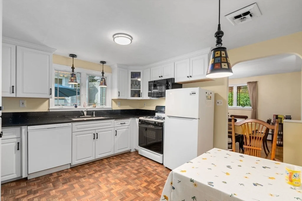 Photo of 38 Hazelmere Rd