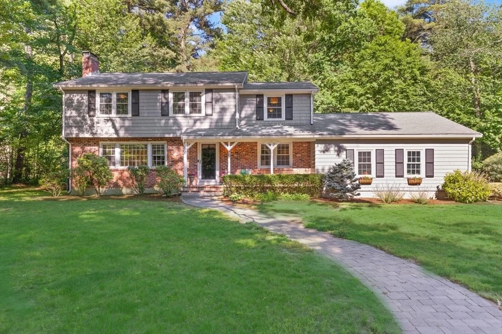 Photo of 28 Colburn Dr