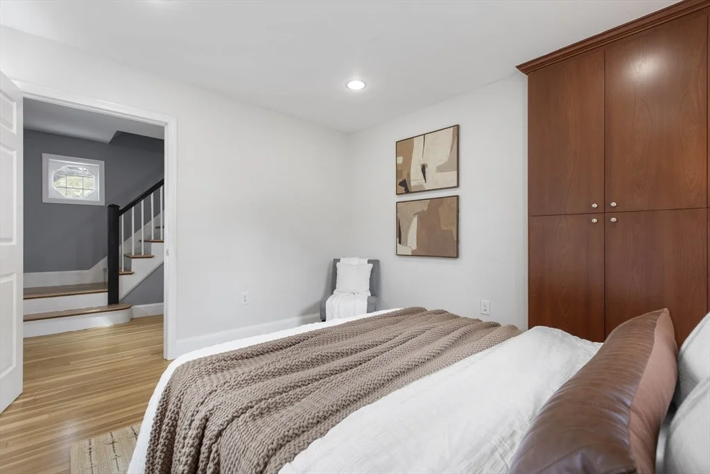 Photo of 130 Oak Street