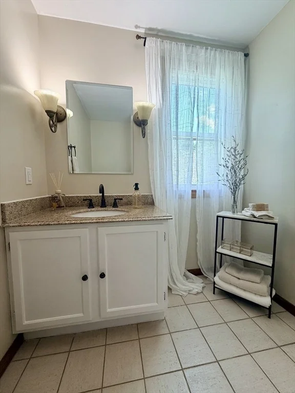 Photo of 34 Maple Rd