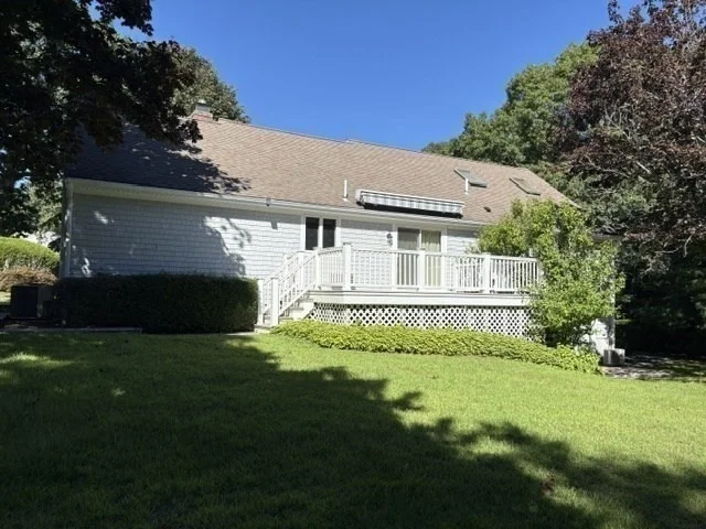 Photo of 107 Continental Dr