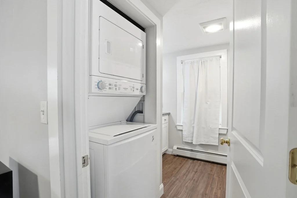 Photo of 72 Pembroke Ave