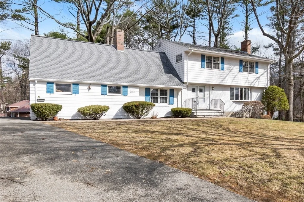 Photo of 26 Ledgewood Dr