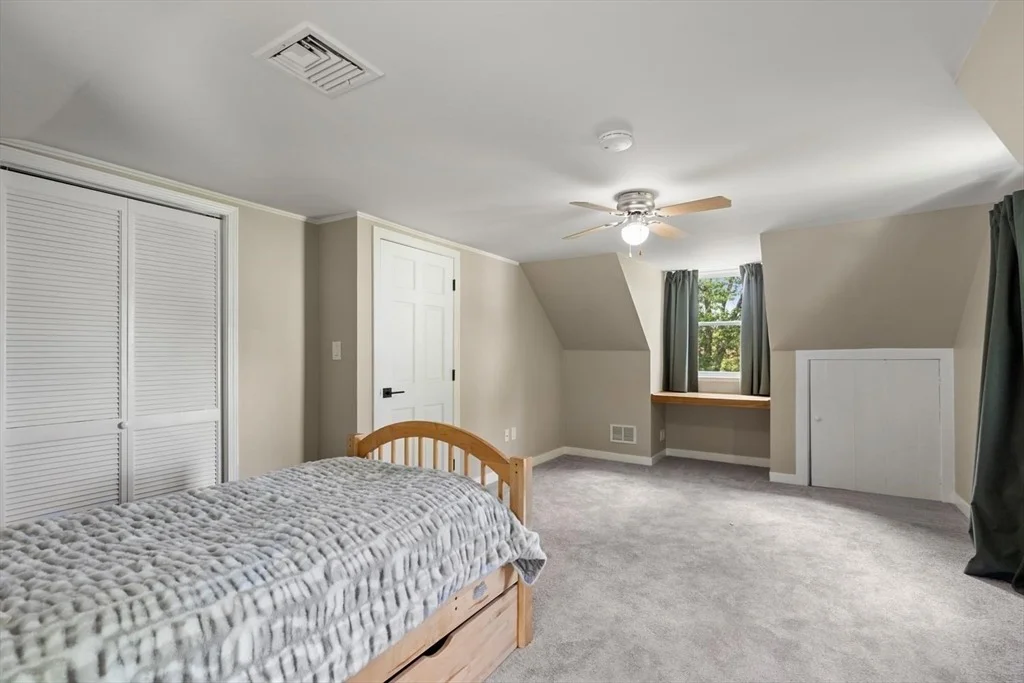 Photo of 33 Griffin Rd