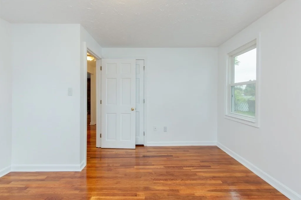 Photo of 28 Mckenney Cir