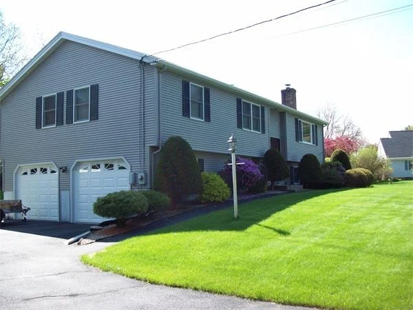 Photo of 8 Crest Street