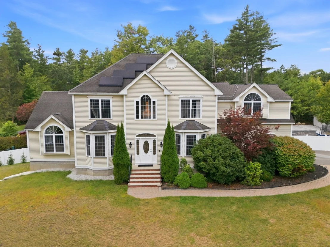 Photo of 18 Loon Hill Rd