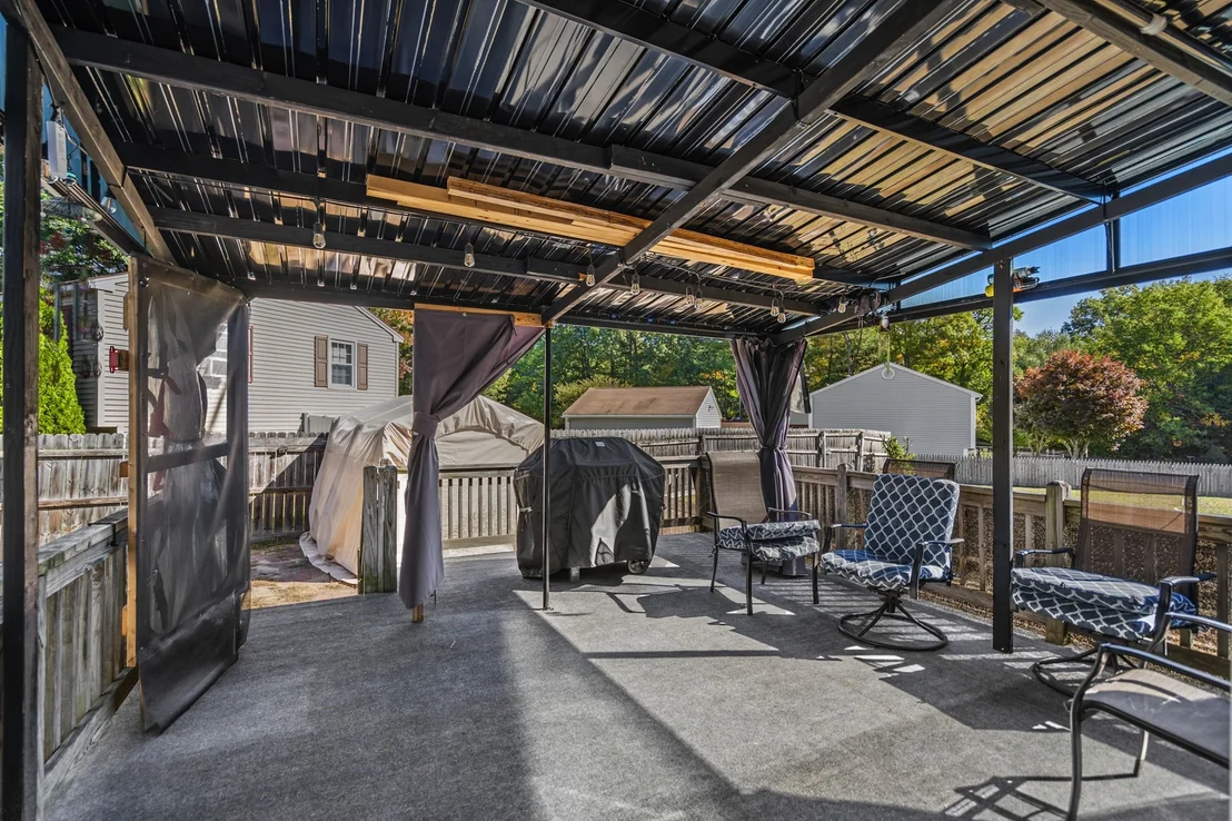 Photo of 105 Freda Ln