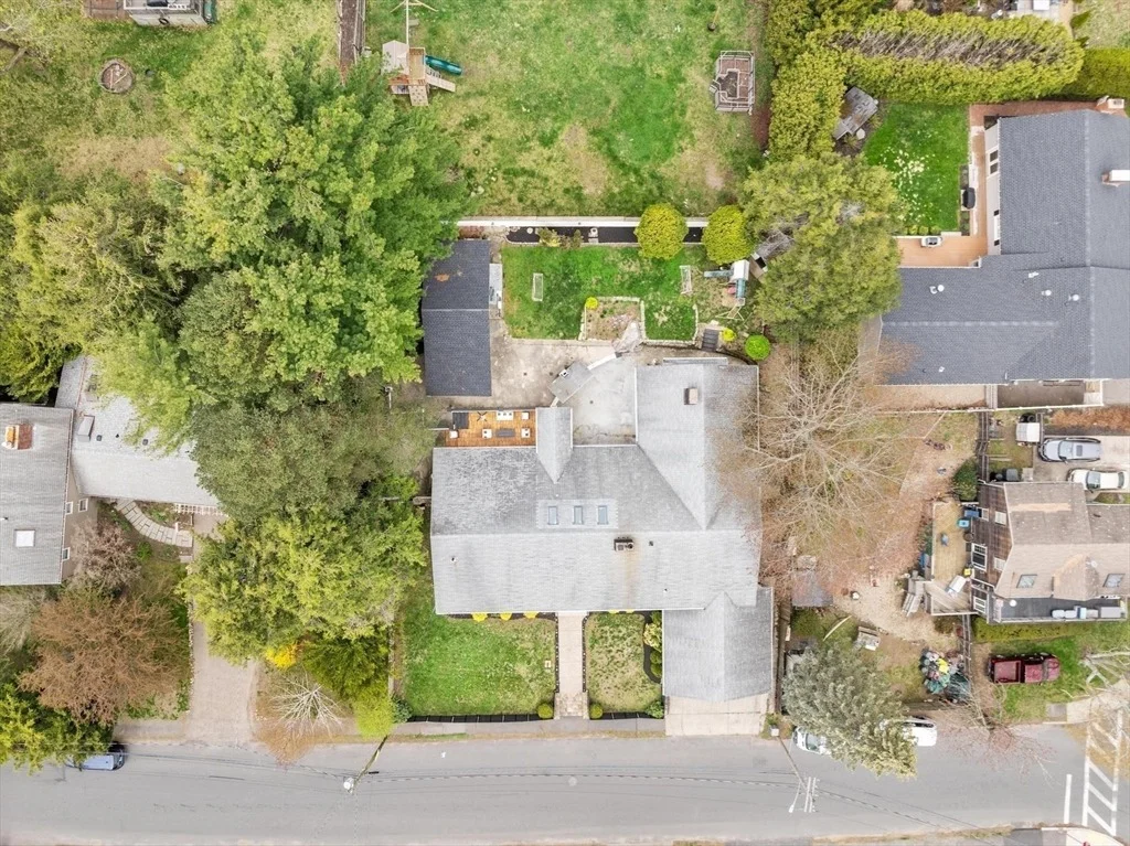 Photo of 82 Cornell Rd