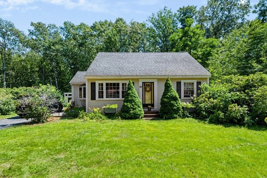 Photo of 19 Middle Rd