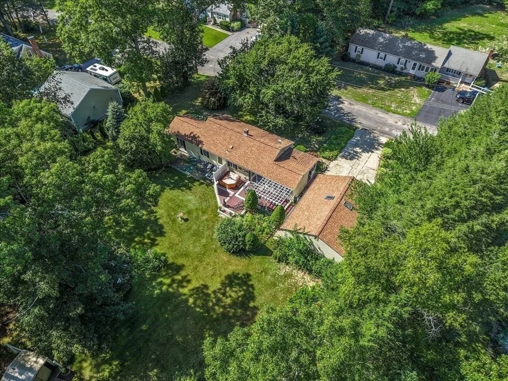 Photo of 28 Lawrence Rd
