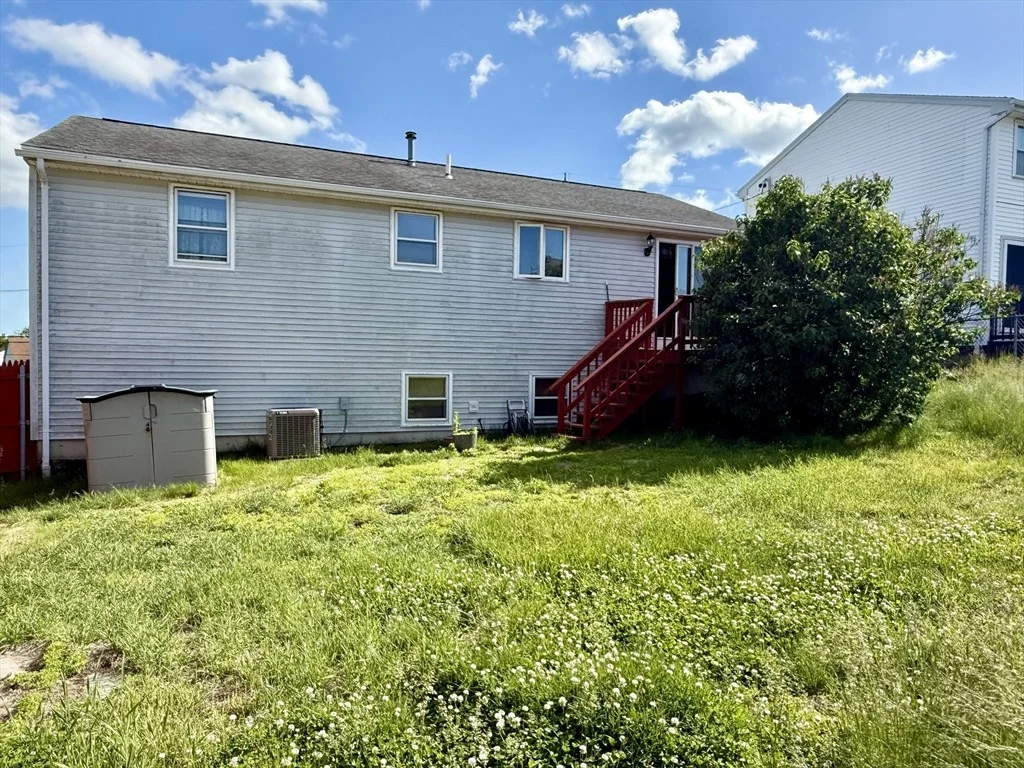 Photo of 90 Augustus St