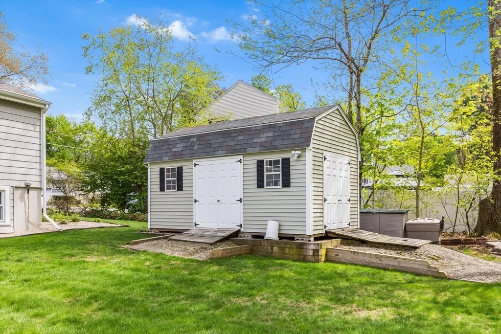 Photo of 44 Batchelder Road