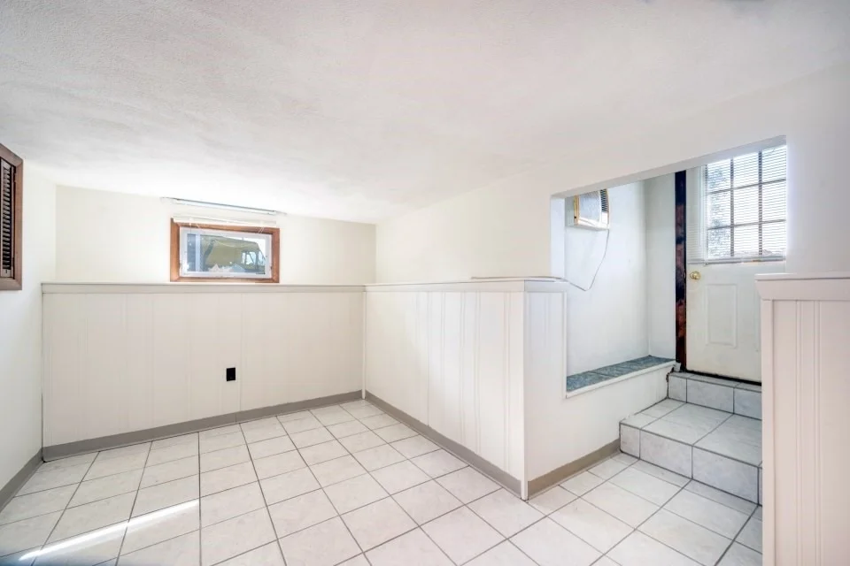 Photo of 15 2nd St