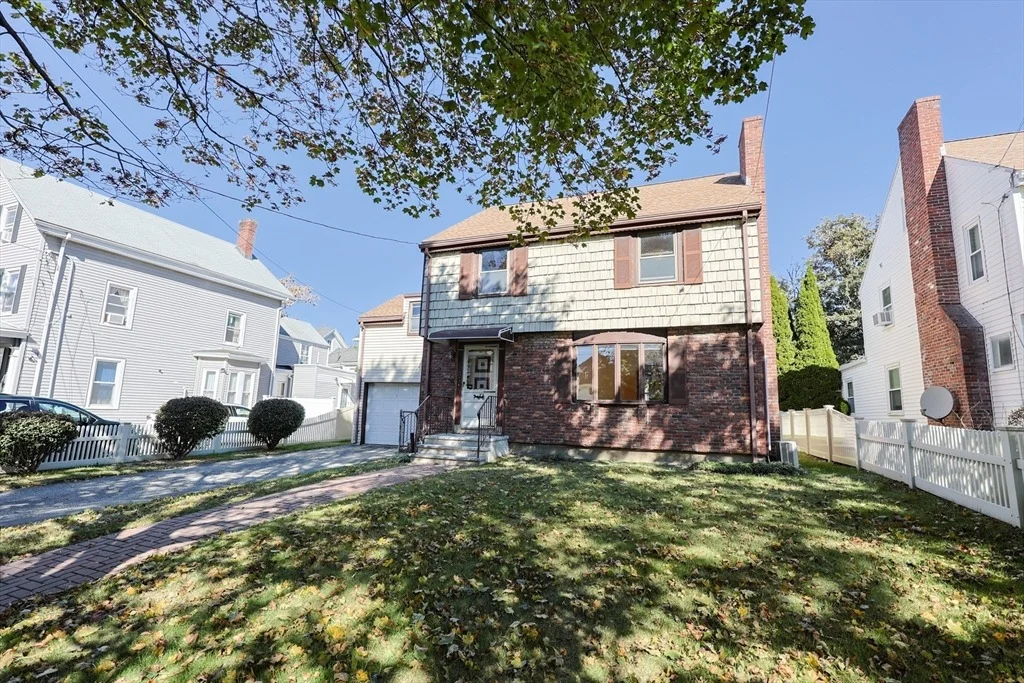 Photo of 53 Maple St