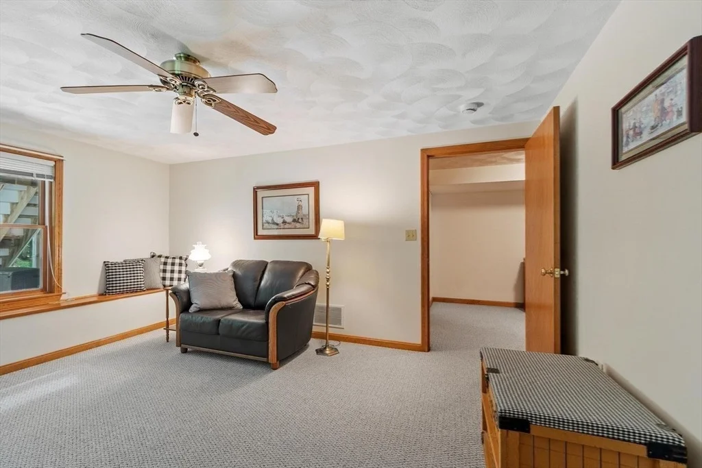 Photo of 47 Sequoia Dr