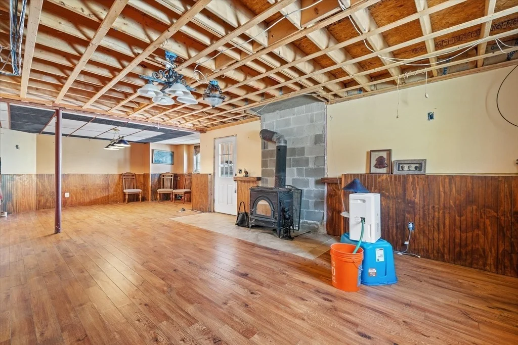 Photo of 110 Minebrook Rd