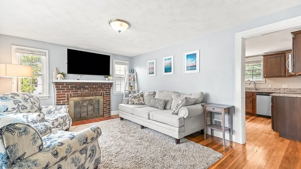 Photo of 2 Johnson Ave